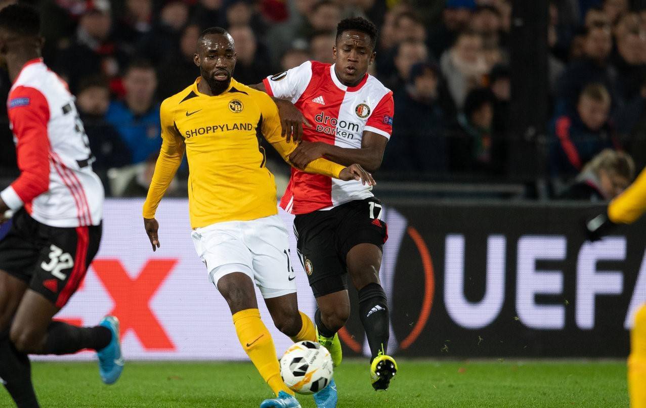 更取决于坚 更取决于坚