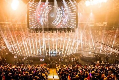 队的表现和 队的表现和